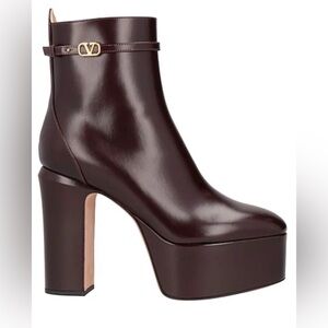 Valentino Garavani platform ankle boots US 38.5 - Brown